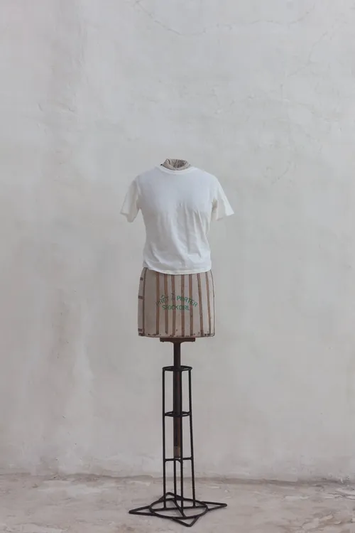  Plain White Short T-Shirt