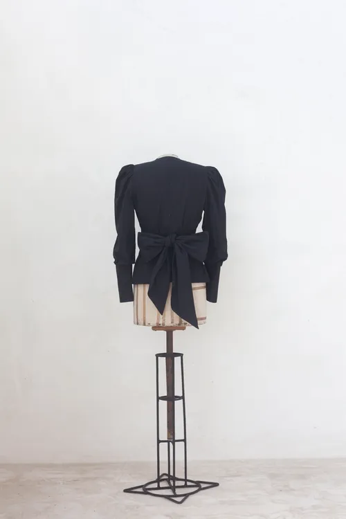 Puffed Sleeve Jacket with Bow