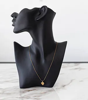 Thin Gold Chain with Pendant