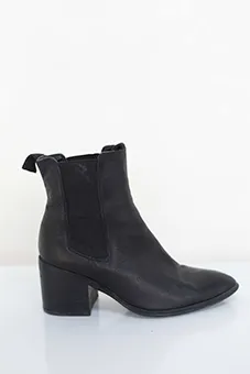Chelsea Style Ankle Boot