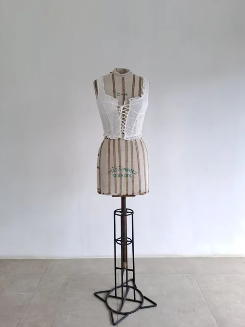 White Tied Lace Crop Top