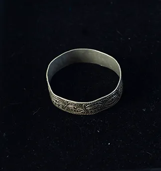 Engraved Silver Antique Style Bangle