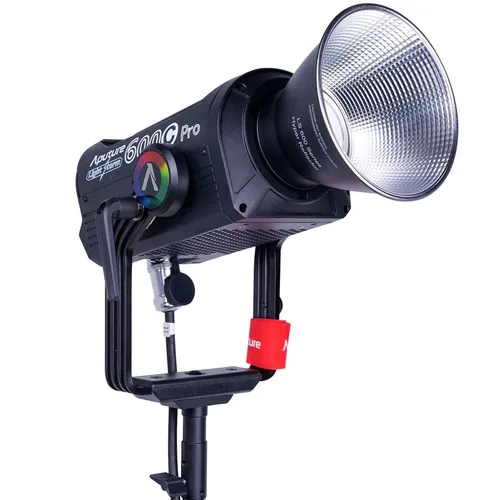 **Aputure LS 600c Pro RGBWW COB LED Light (V-Mount) Bundle**