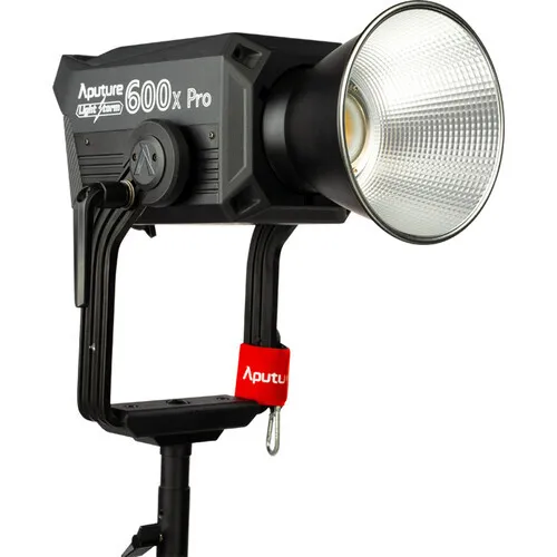 **Aputure Light Storm 600x Pro Bi-Color LED Light (V-Mount) Bundle**