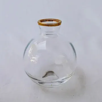 V2 Gold rim bud vase 3.5