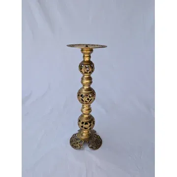 BC28 Tall Pillar Candlestick