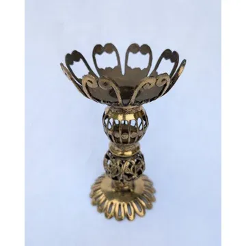 BC14 brass ornate pillar