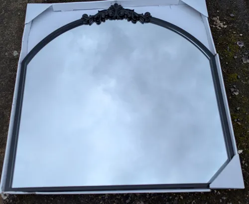 M11 black arch mirror 28x28