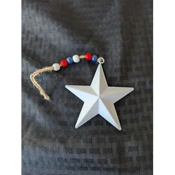 D30 white metal star