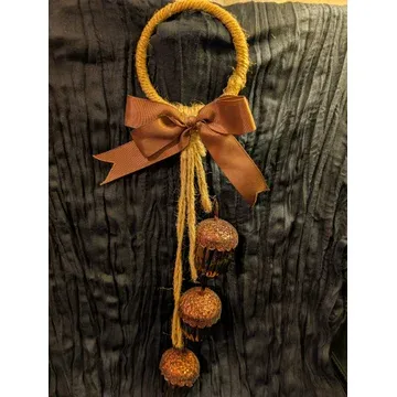 HC10 Acorn bell hanging
