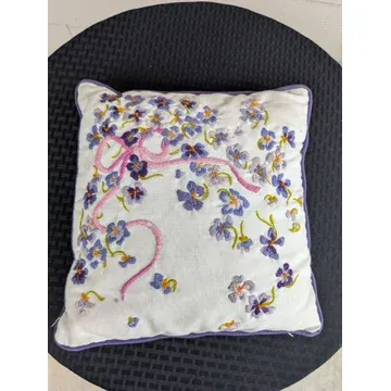 BBP7 Purple pansy pillow
