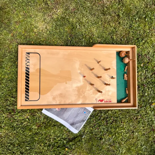 Tischkegelspiel (table skittles)