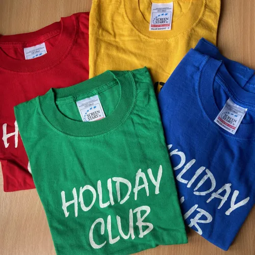 Holiday club T-shirts: Red