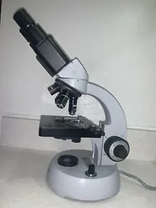 Microscopes-Microscope (compound) Zeiss with Oil Immersion