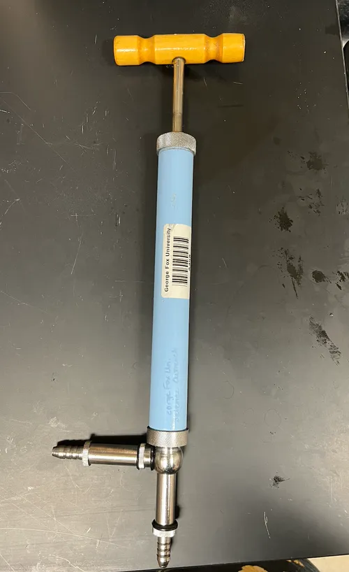 Equipment-Vaccum Hand Pump 