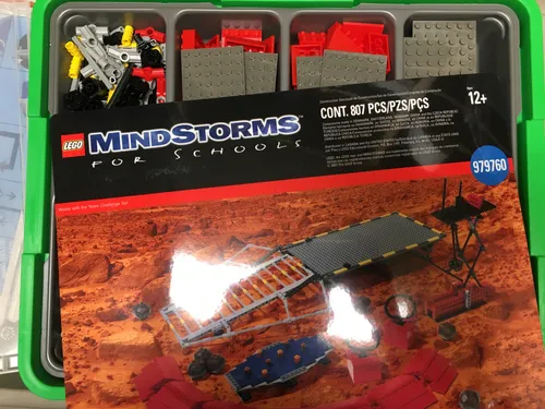 Physics: Lego Mindstorms: RoboChallenge Exploration Mars