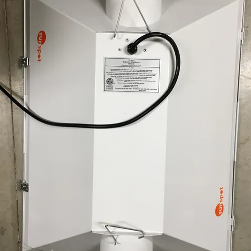 Equipment/Lab: Grow Lights