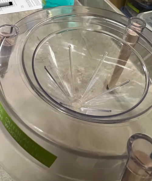 Equipment-Funnel with Wooden Legs