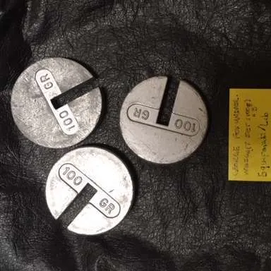 Equipment/Lab: Weight Set (100g) x3
