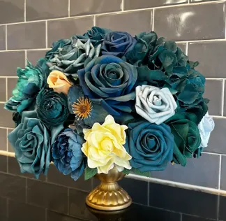Ling's Moment Teal Flower Ball Centerpiece