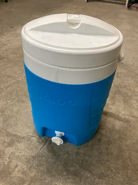 2 Gallon Drink Cooler