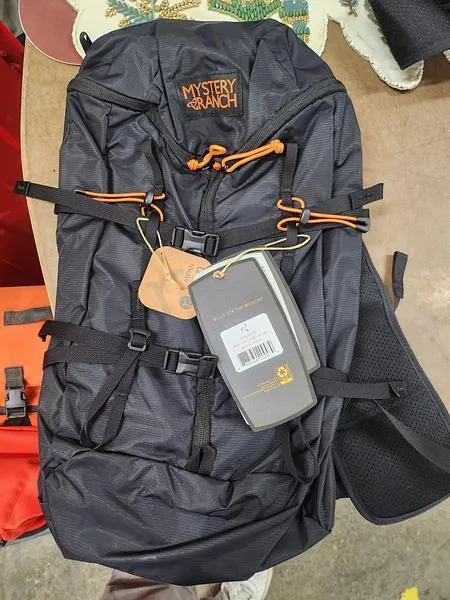 20L Backpacking Pack