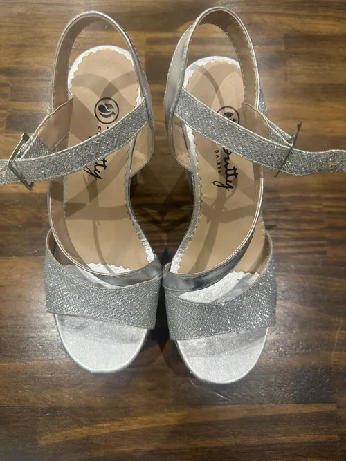 Vicky 2 Plataforma Glitter Tira