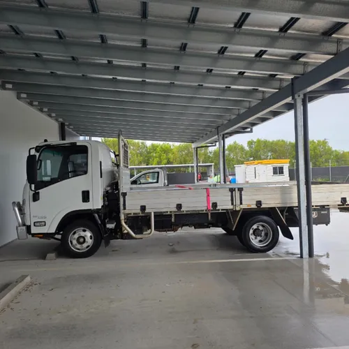Isuzu Tray Back Truck - 55 155 XQ54BB
