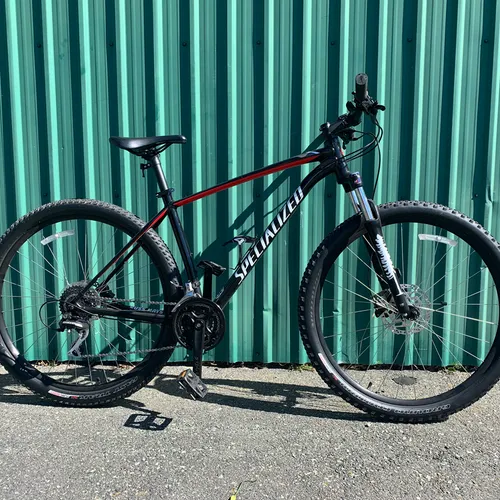 Mountain Bike - Specialized