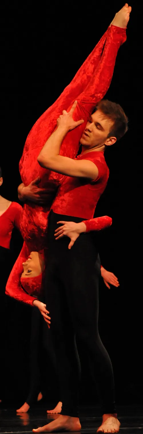 Half Velvet catsuit - male short sleeve with front zip - Red & Black