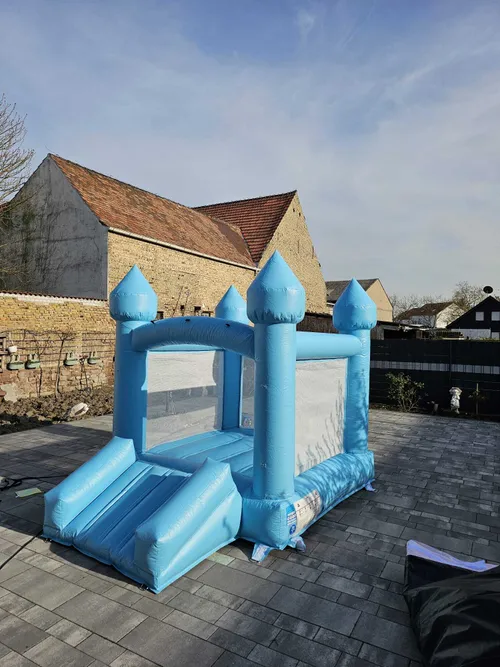 Hüpfburg - Blau