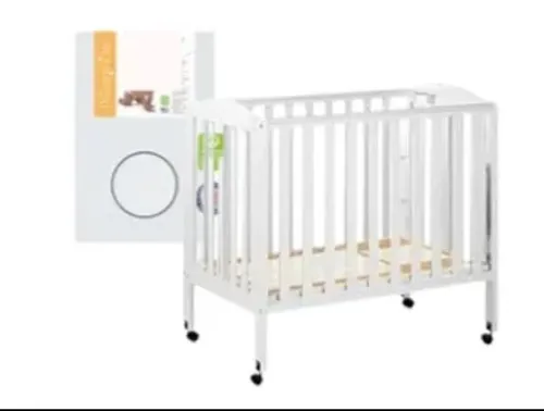 Mini Crib with mattress