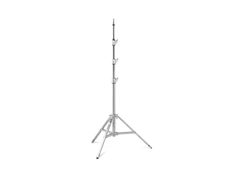 Avenger 750 Triple Riser Stand