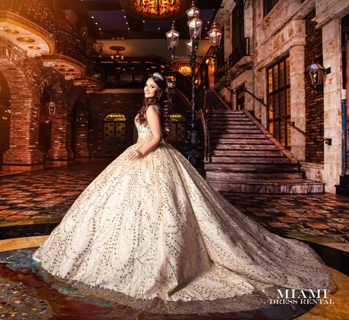 Quinceañera Champagne/Gold Dress