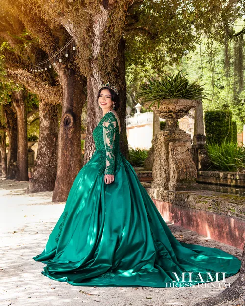 Emerald Quinceañera Dress