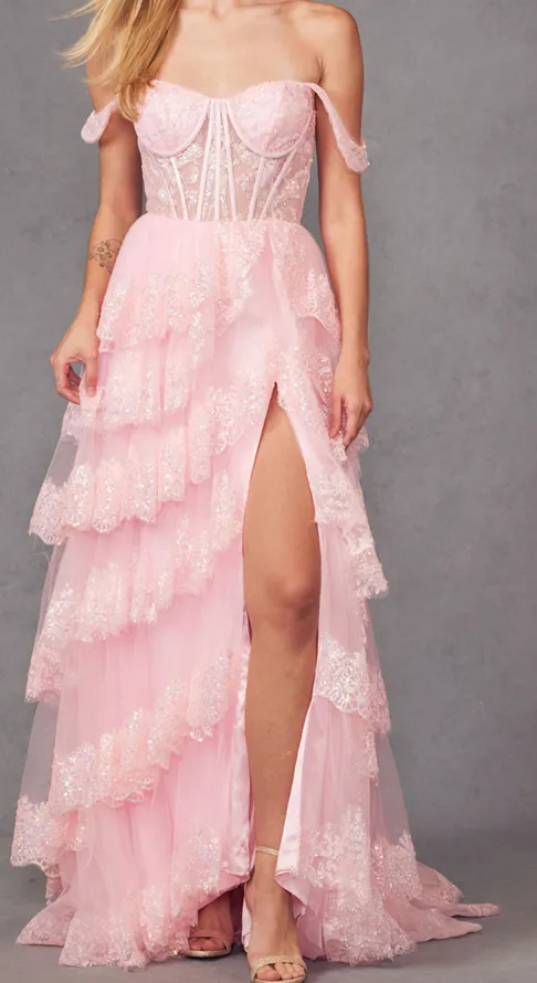 Elegant Ice Pink Dress