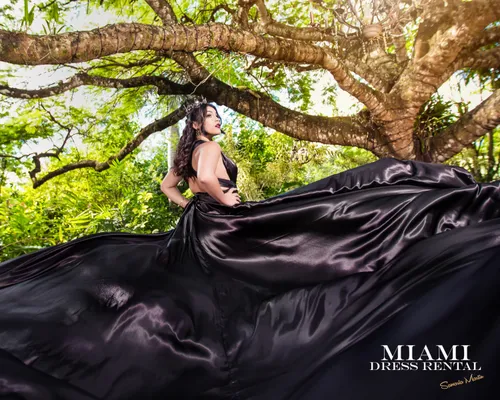 Flying Lola Dress Black