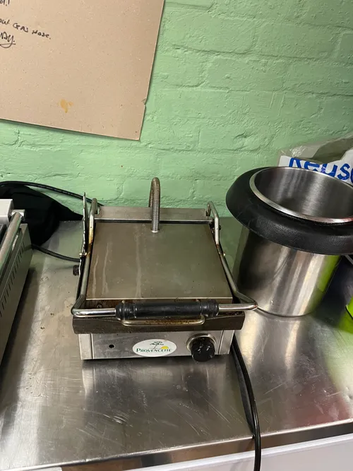 SMALL PANINI MACHINE 