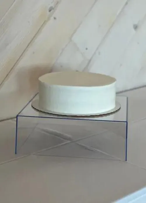 Acrylic Cake Riser
