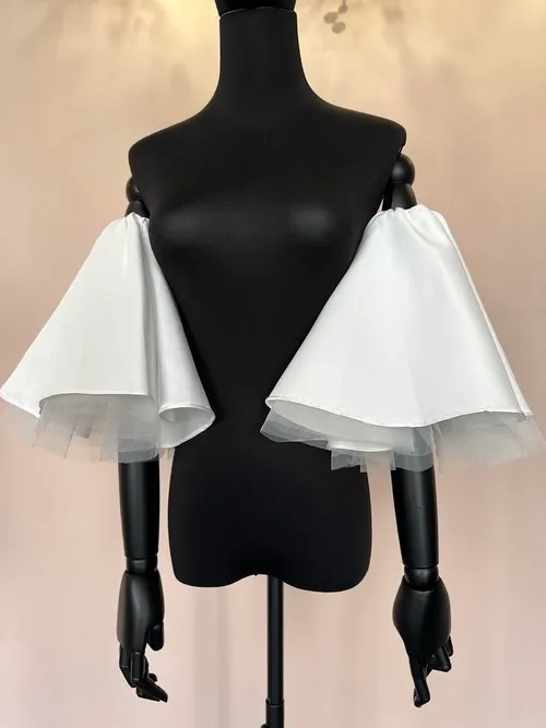 S05AAT 1124 Two ways fluffy sleeves