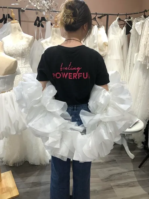 S05AAT 1352 Ruffled off shoulder