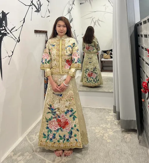 S05AAT 1093 - female kua MK colourful peony Size: M