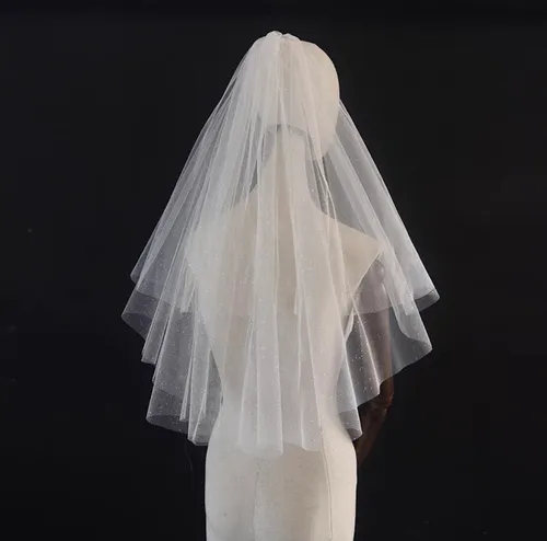 S05AAT 0830 - Champagne full blink short veil