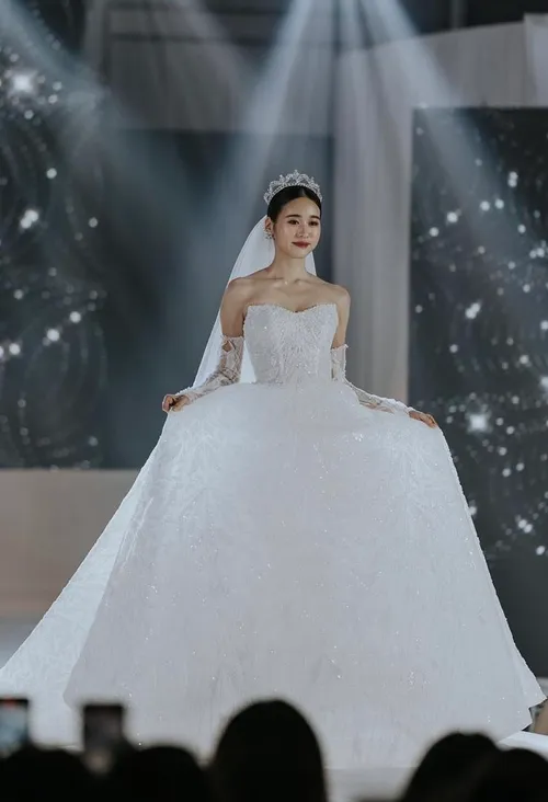 S05AAT 1223 FS ZhiFei off shoulder long sleeve geometry blink sweet heart ball gown
