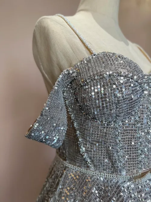 S05AAT 1139 Disco Ball off shoulder