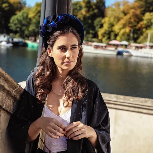 Mia velvet headband - blue