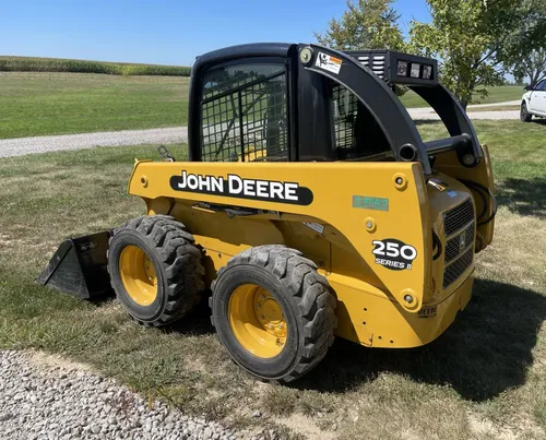 Skid Steer w/ Delivery