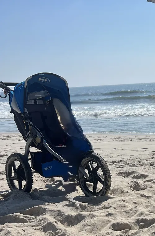 Fixed wheel Bobs vintage BEACH stroller