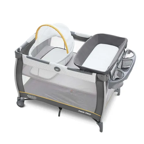 Graco Pack and Play with Bassinet and Changing table