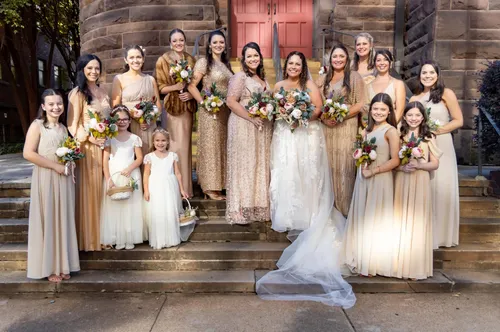 Liza Collection- Bridesmaid Bouquet w/ Pompass